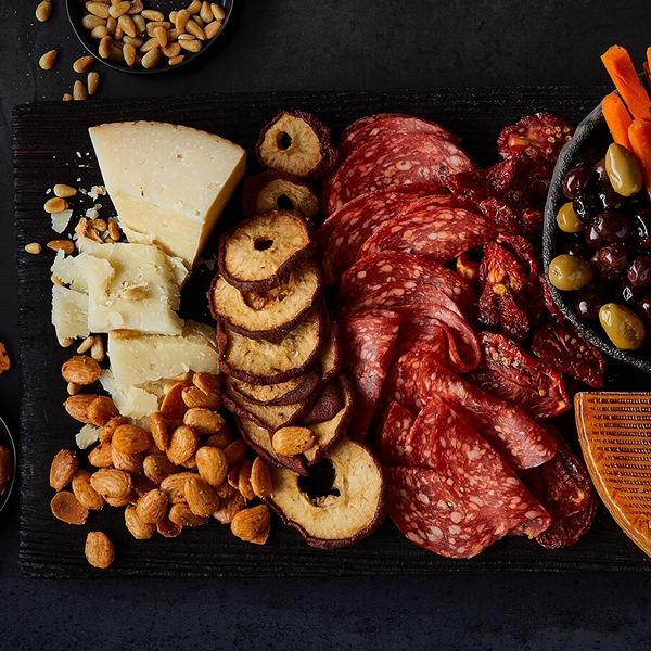 https://stores.thefreshmarket.com/media/ij1ojccg/charcuterie-nye.png